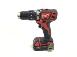taladro a bateria milwaukee m18bpd