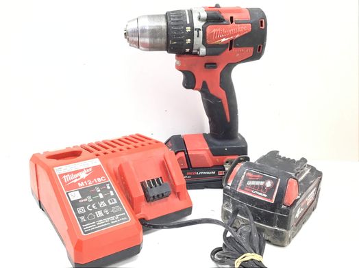 taladro a bateria milwaukee m18cblpd