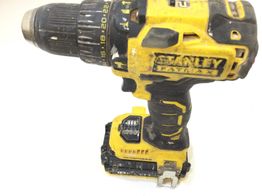 taladro a bateria stanley fmc627