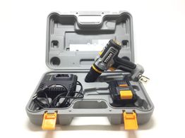 taladro a bateria titan tti699com