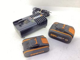 taladro a bateria worx wx372
