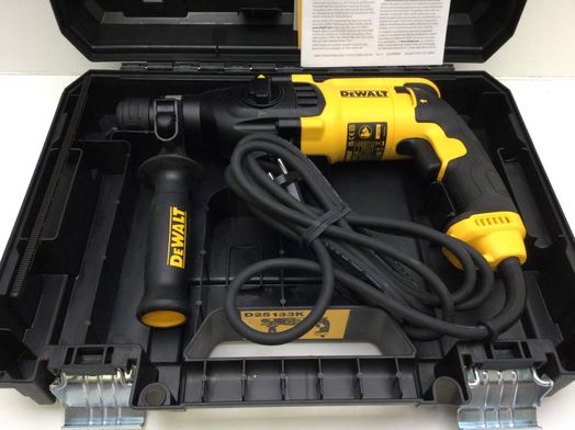 taladro electrico dewalt d25133qs