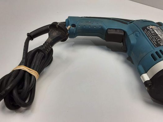 taladro electrico makita hp1631