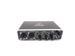tarjeta interface behringer umc202hd