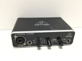 tarjeta sonido behringer umg22
