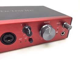 tarjeta sonido focusrite clarett+2 pre