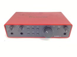 tarjeta sonido focusrite scarlett 2i2 4th gen