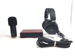 tarjeta sonido focusrite scarlett 2i2 studio