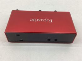 tarjeta sonido focusrite scarlett 2i2
