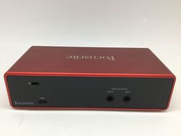 tarjeta sonido focusrite scarlett 2i2