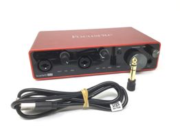 tarjeta sonido focusrite scarlett 4i4