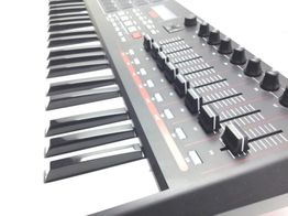 teclado electronico akai mpk 249