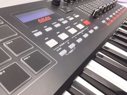 teclado electronico akai mpk 249