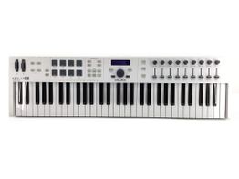 teclado electronico arturia keylab essential 61