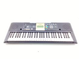 Teclado Electronico Yamaha Ypt 220