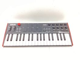 teclado eletr&oacute;nico akai mpk mini plus