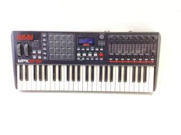 teclado eletr&oacute;nico akai mpk249