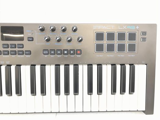 teclado eletrónico nektar impact lx49+