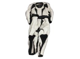 traje mono xtone stile