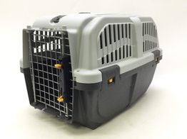 caixa transporte de c&atilde;es no tiene no tiene