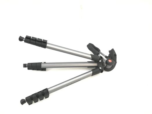 tripé manfrotto mkcompactadv-bk