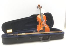 violin cervini hv100