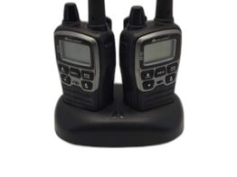 walkie talkie midland xt70
