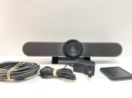 webcam logitech meetup